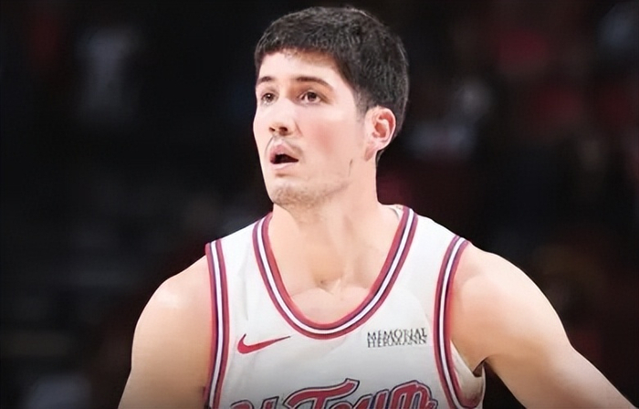 ios版下载-这也行？休斯敦火箭迎亚冠关键赛山东男篮围绕德国杯回应争议，赛前犹他爵士止住颓势——欧冠节点到来